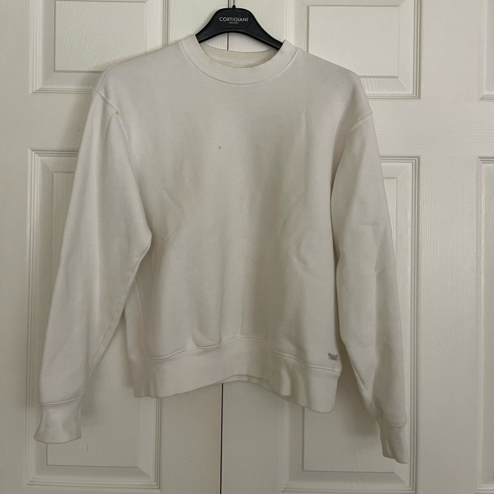 aritzia tan white sweater
